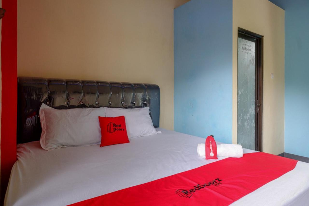 Reddoorz @ Gerbang Dieng Plateau Area Вонособо Экстерьер фото
